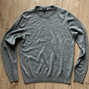 Uniqlo Men wool sweater